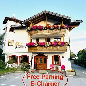https://hotel-sonnenhof-bed-breakfast.innsbruckaustriahotels.com