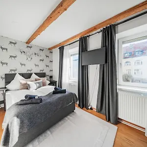 https://innsbruck-city-chalet.ischgl-hotels.net