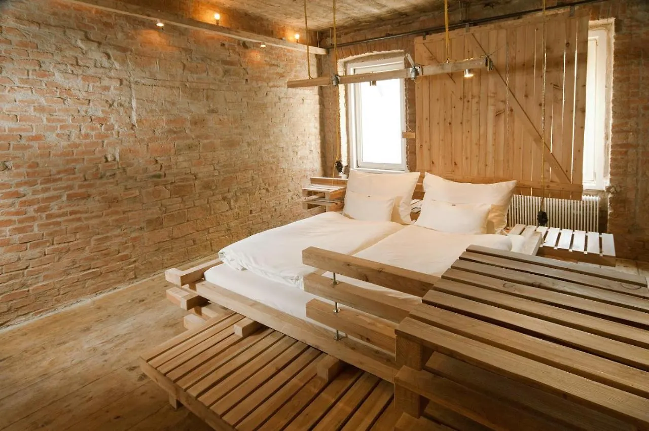 Wiener Gaeste Zimmer Bed & Breakfast