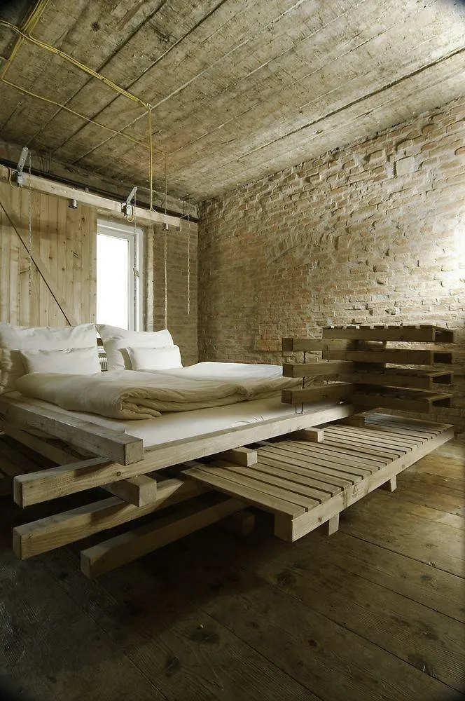Wiener Gaeste Zimmer